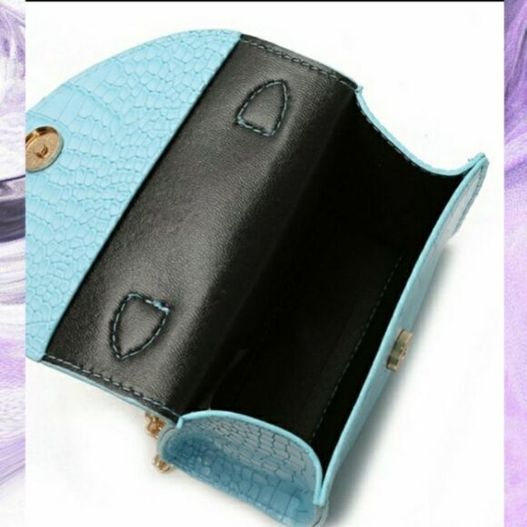 GIRLS 1ST BAG NWT Trendy mini croc-embosed bag - Picture 5 of 12